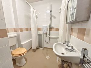 Photo 8- click for photo gallery